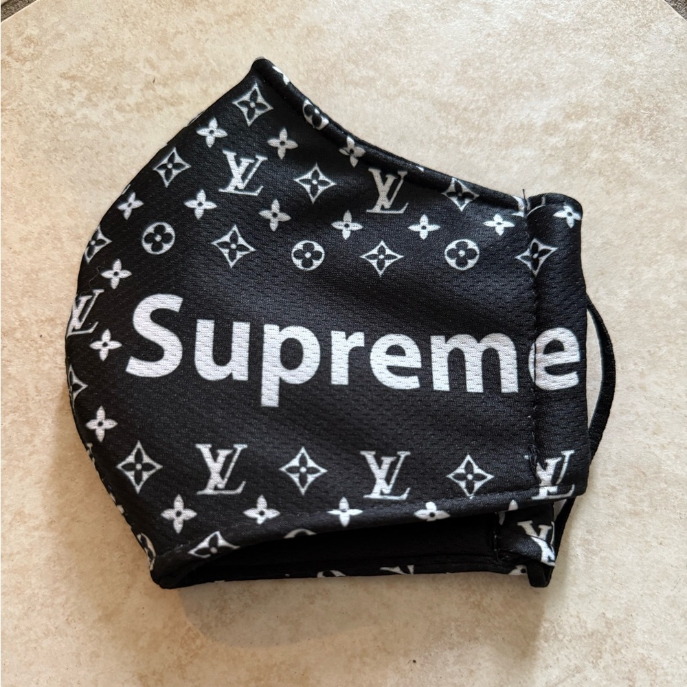 Supreme Face Mask